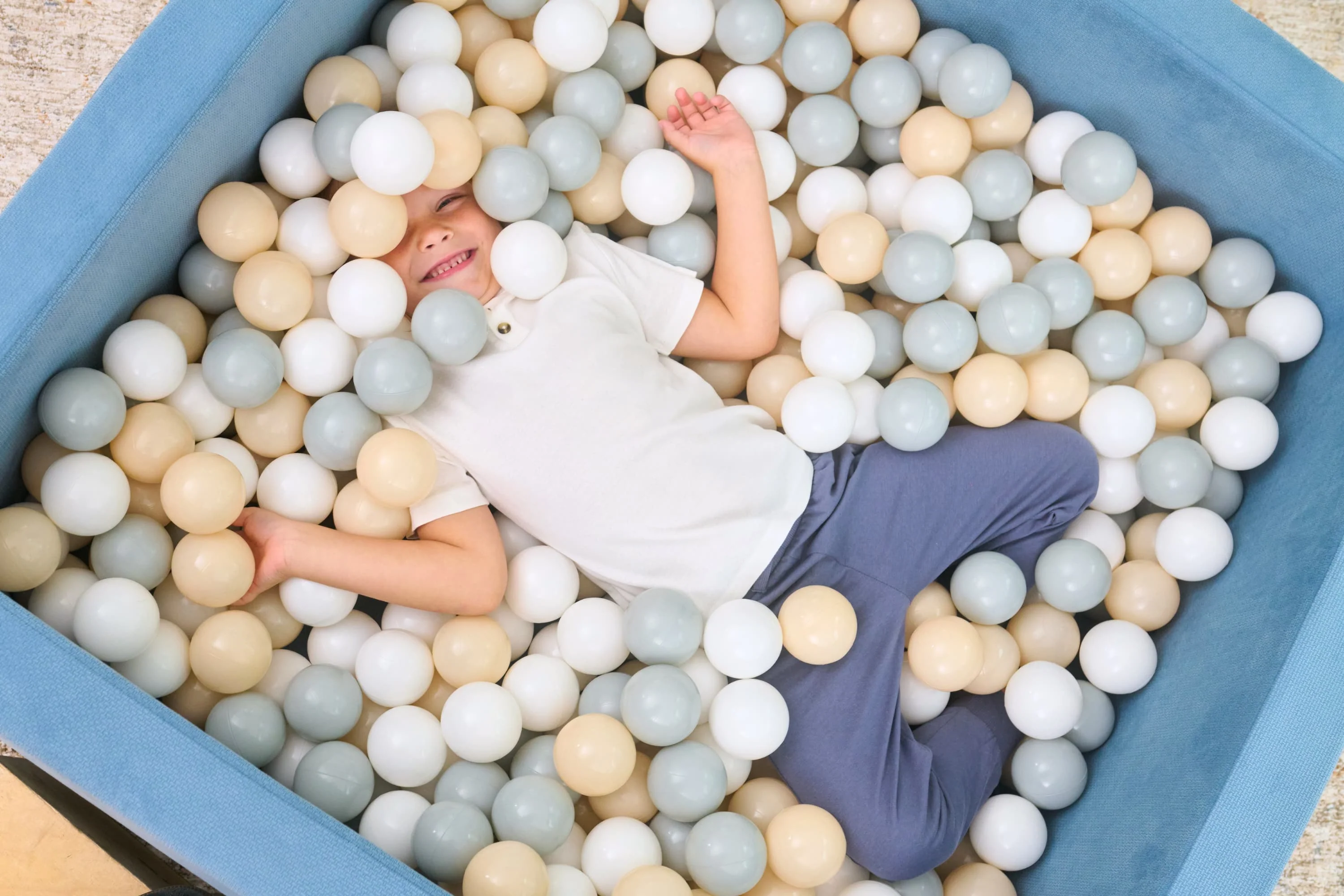 Ball Pit Bundle + FREE 6 Piece Play Mat Set - Image 36