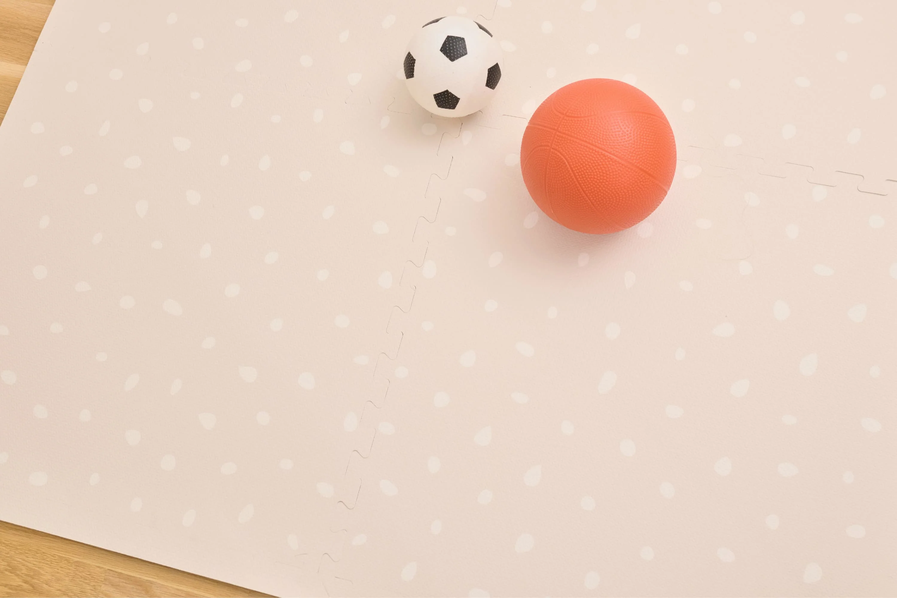 Ball Pit Bundle + FREE 6 Piece Play Mat Set - Image 9